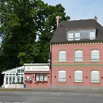 Waldschloesschen Hotel 3*