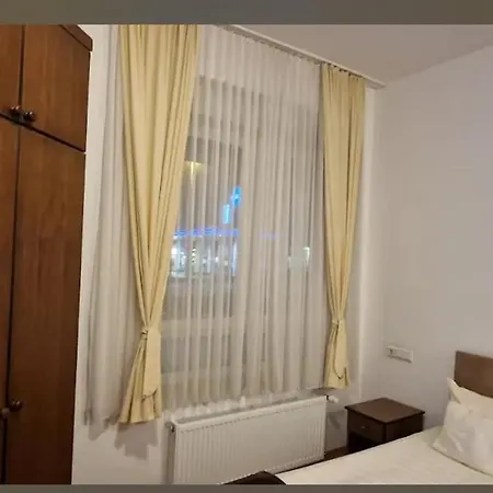 Waldschloesschen Szálloda 3*