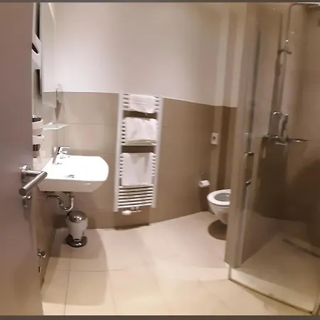 Hotel Waldschloesschen 3*