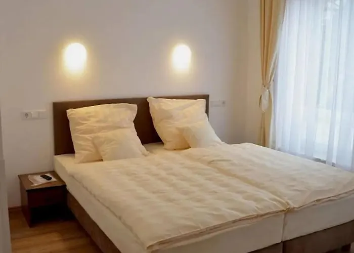 Waldschloesschen Hotel