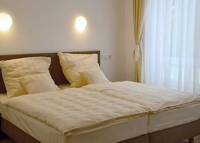 מלון Waldschloesschen מולהיים אן דר רור