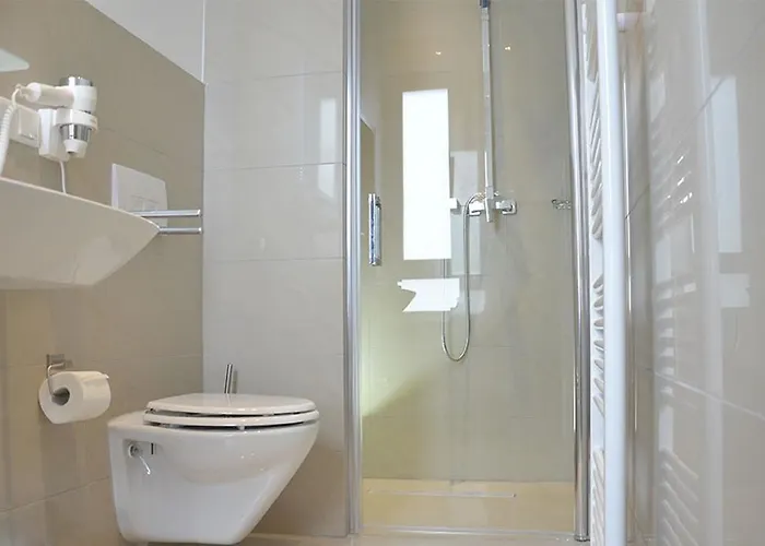 Hotel Waldschloesschen 3*